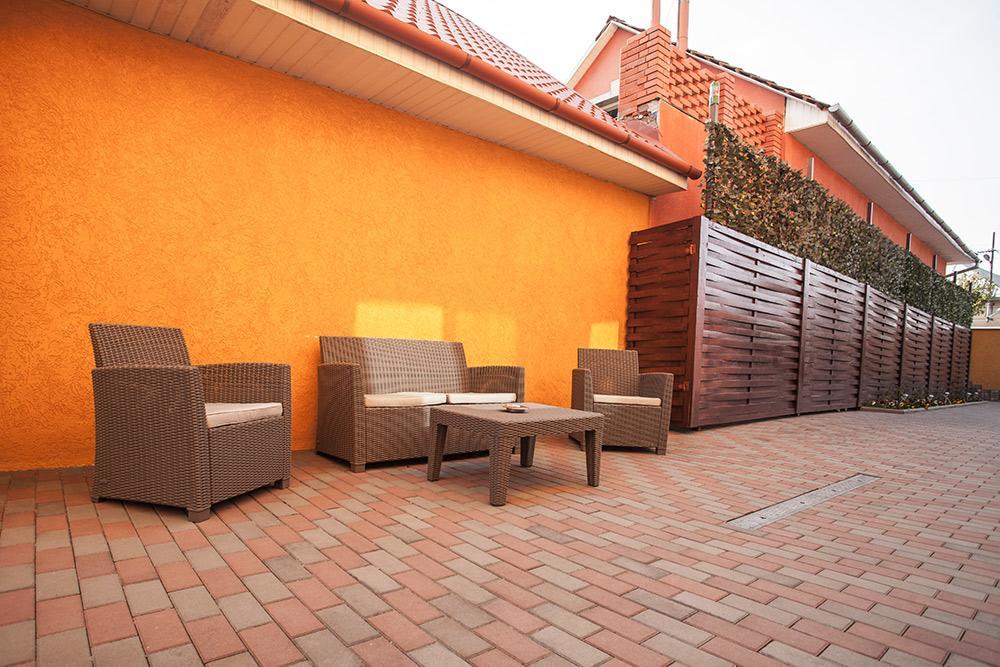 Goldenluxe Hotel Berehove  Ngoại thất bức ảnh